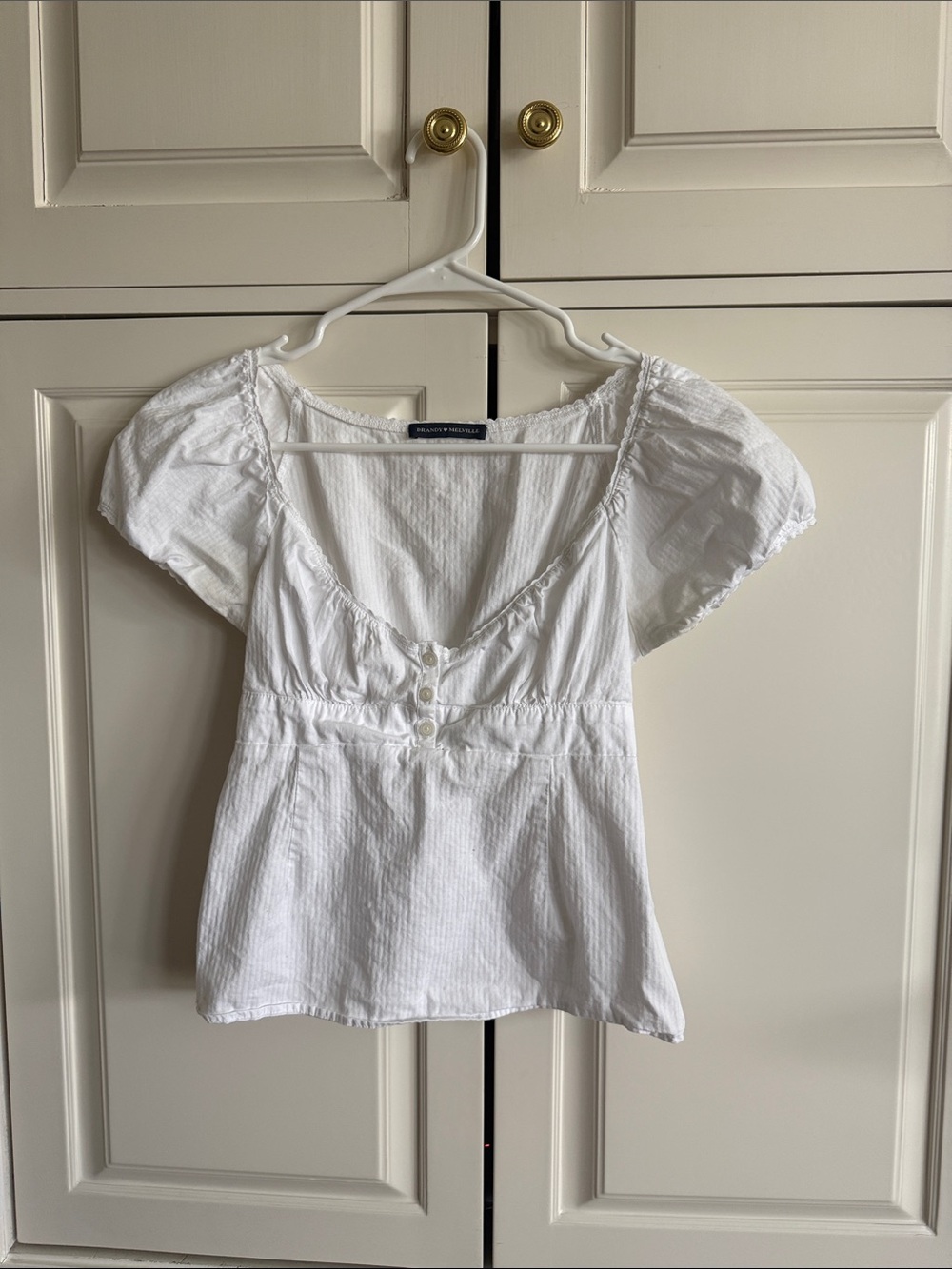 Brandy Melville White Scoop-Neck Puff Sleeve Blouse